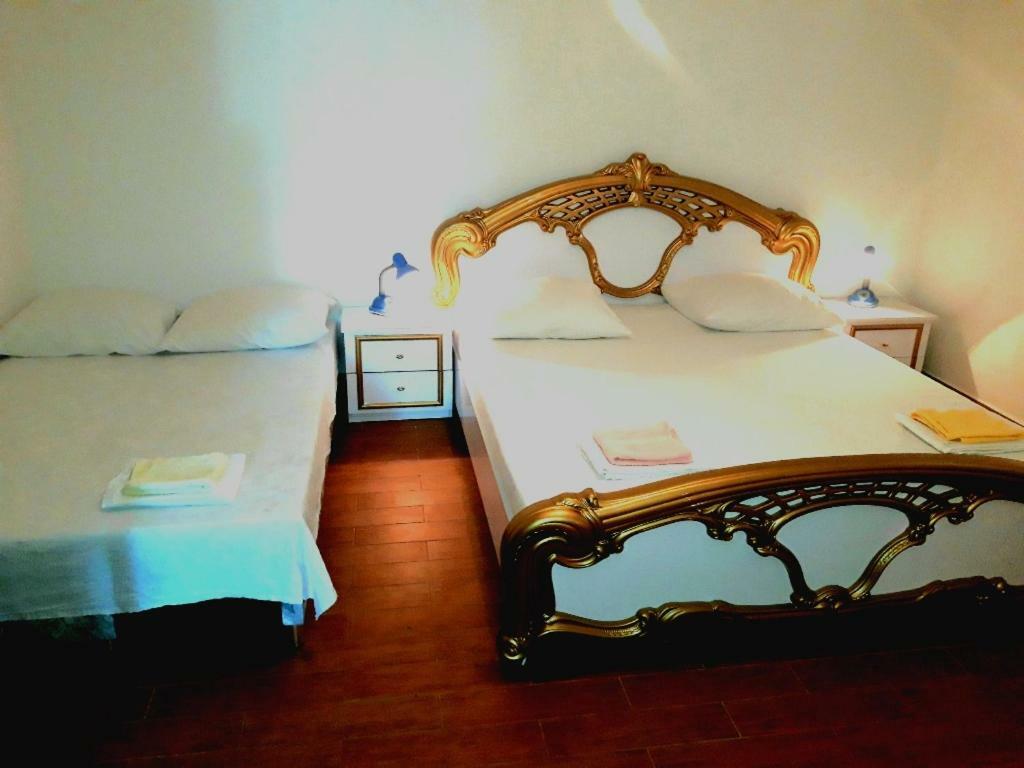 Apartments Andelka Pag Town Εξωτερικό φωτογραφία